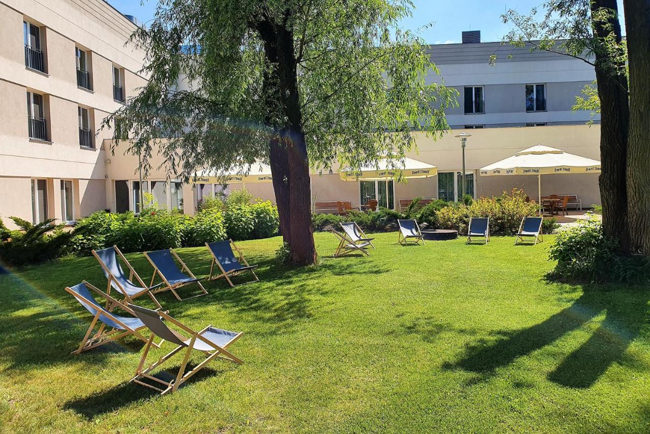 Green Garden Hotel 拉辛 外观 照片