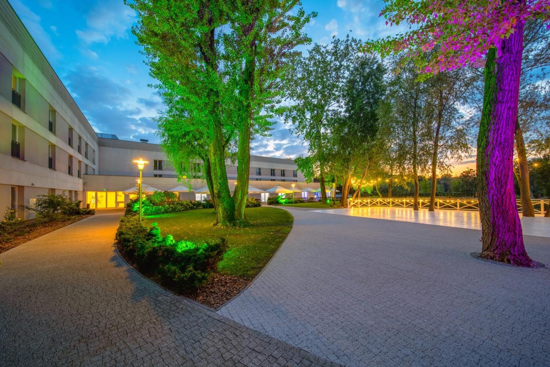 Green Garden Hotel 拉辛 外观 照片
